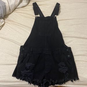 American Eagle Black Overall Shorts Medium
